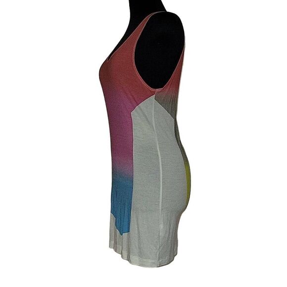 * * JOHNATHAN SAUNDERS  multi colour top - Picture 3 of 9